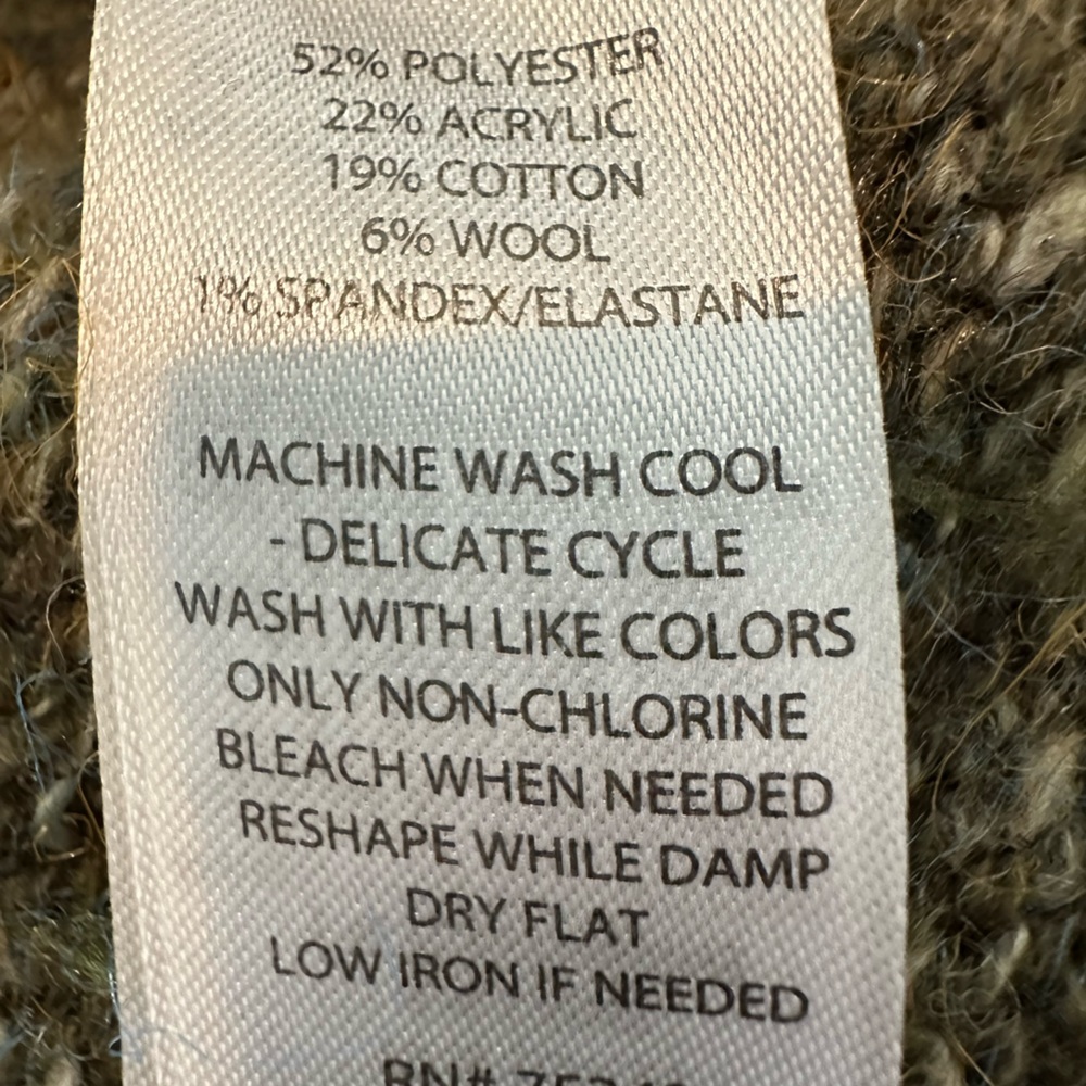 Ruby Moon Chunky & Soft Olive Knit Turtle Neck. S… - image 8